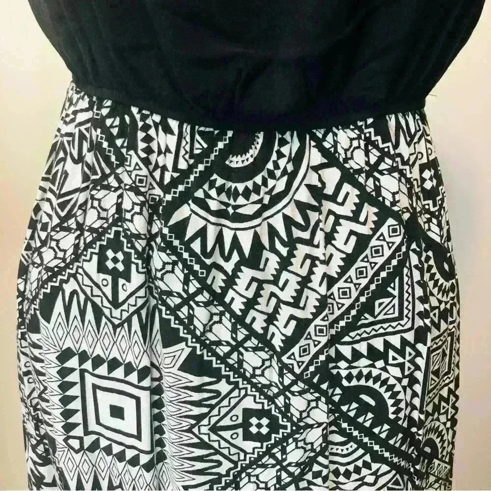 Almost Famous Women Black White Print Tube Non Slip Top Maxi Dress Size Medium - Picture 4 of 13